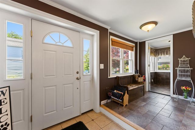 36 Lakeview Avenue, Scarsdale, NY 10583