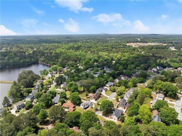 2979 Overwood Lane, Snellville, GA 30078