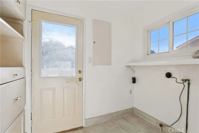 3672 Hackett, Long Beach, CA 90808