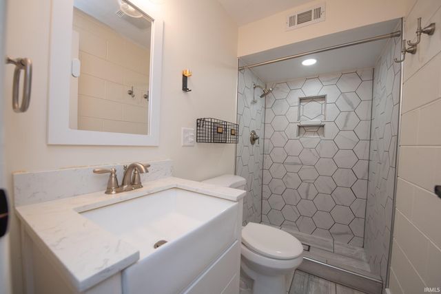 2834 Barlow Street, West Lafayette, IN 47906