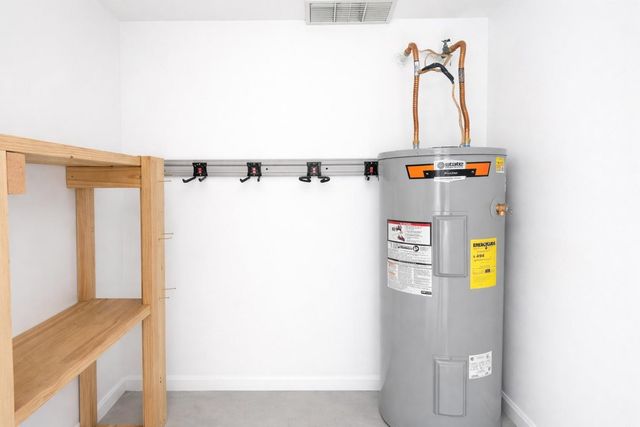 923 North Nellius Street, Woodville, TX 75979