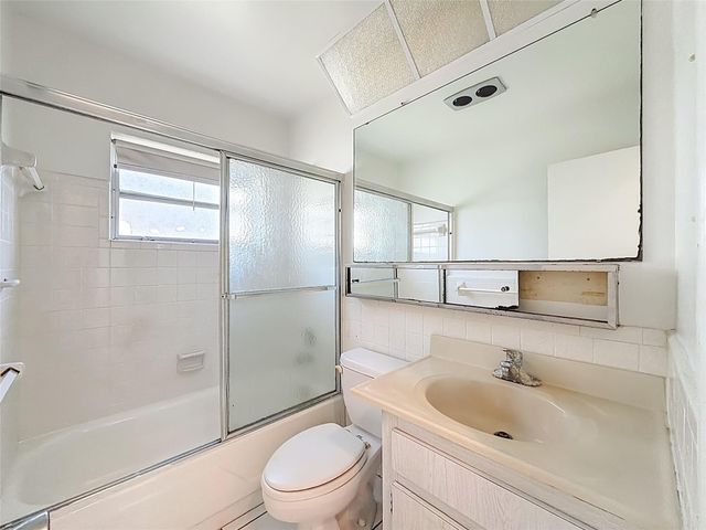 8310 NW 59th Court, Tamarac, FL 33321