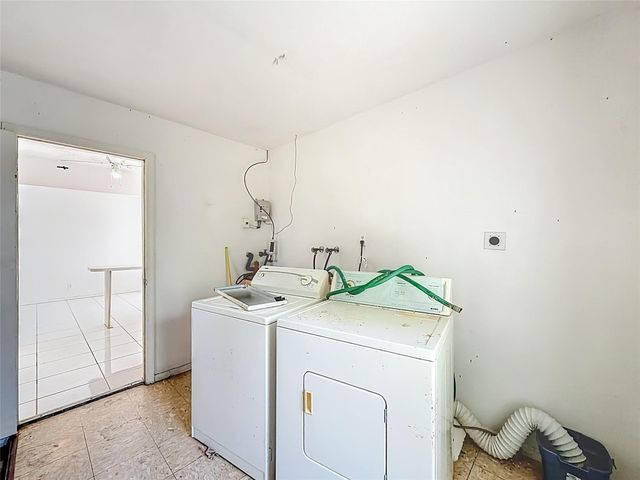 8310 NW 59th Court, Tamarac, FL 33321