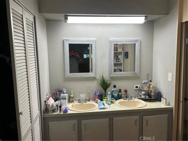 16600 Orange 48, Paramount, CA 90723