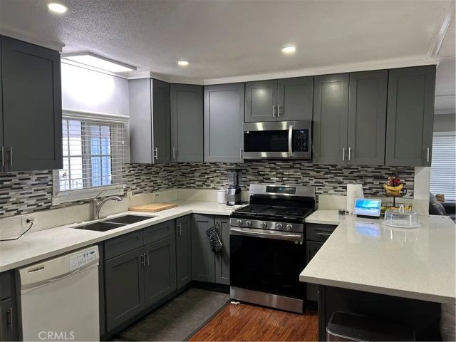 16600 Orange 48, Paramount, CA 90723