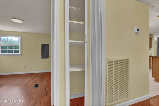 250 Bream Street, Holly Ridge, NC 28445