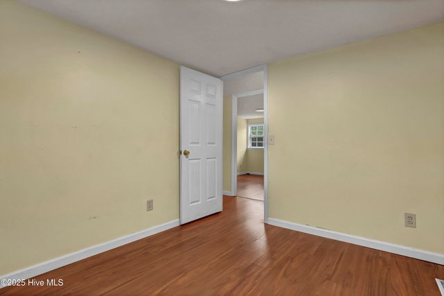 250 Bream Street, Holly Ridge, NC 28445