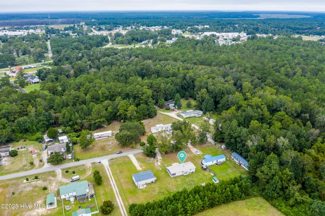 250 Bream Street, Holly Ridge, NC 28445