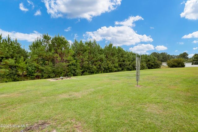 250 Bream Street, Holly Ridge, NC 28445