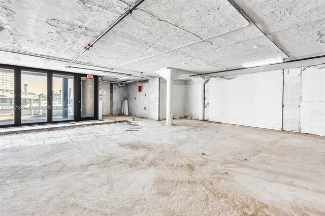 801 Brickell Bay Dr 4C042, Miami, FL 33131