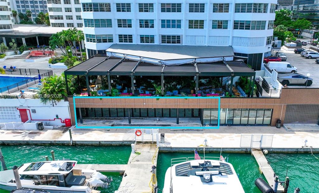 801 Brickell Bay Dr 4C042, Miami, FL 33131