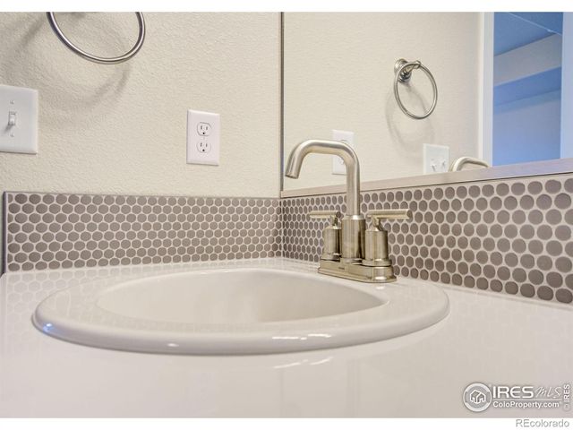 7073 Prairie Sky Lane, Wellington, CO 80549