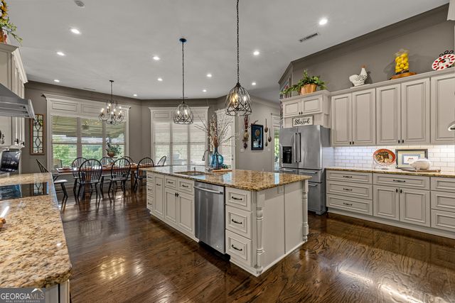 2175 Bear Creek Road, Moreland, GA 30259