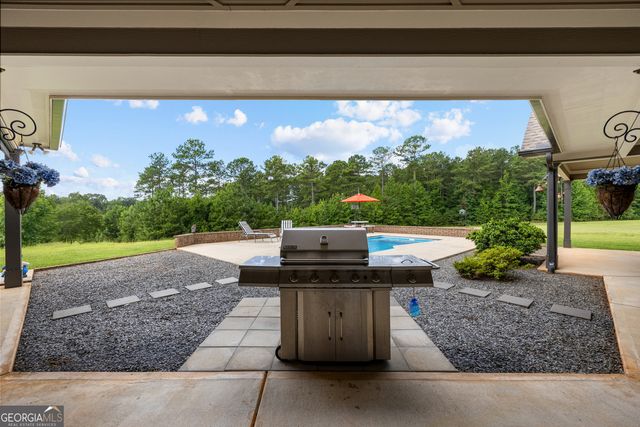 2175 Bear Creek Road, Moreland, GA 30259