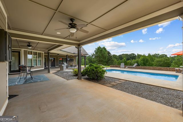 2175 Bear Creek Road, Moreland, GA 30259