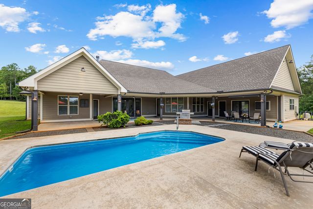 2175 Bear Creek Road, Moreland, GA 30259