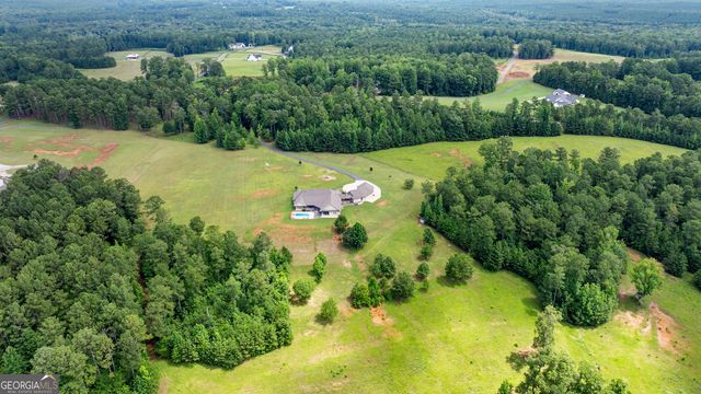 2175 Bear Creek Road, Moreland, GA 30259