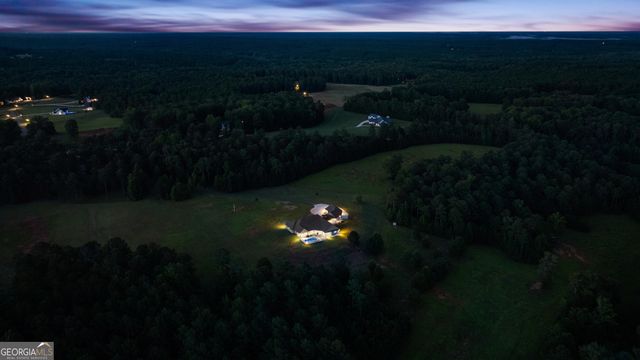 2175 Bear Creek Road, Moreland, GA 30259