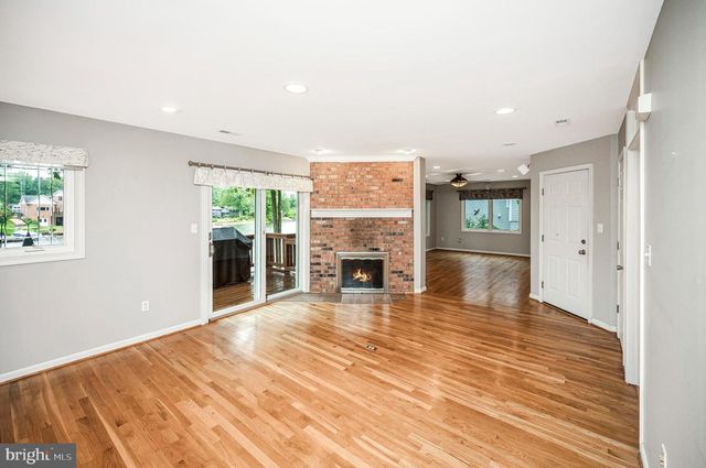 314 BIRCHSIDE CIR, Locust Grove, VA 22508