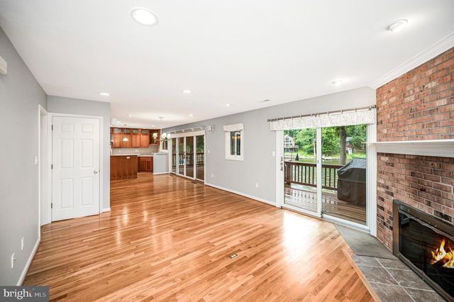314 BIRCHSIDE CIR, Locust Grove, VA 22508