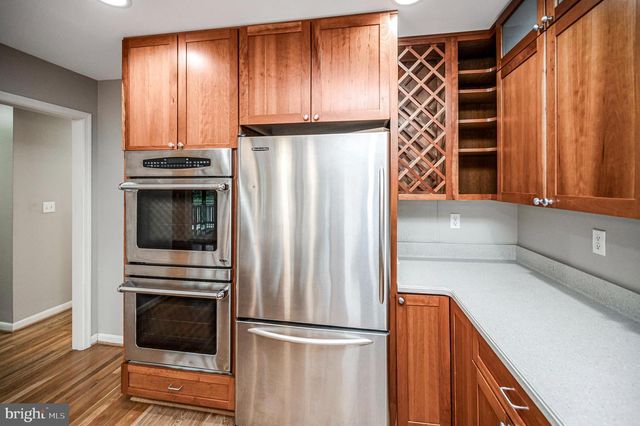 314 BIRCHSIDE CIR, Locust Grove, VA 22508