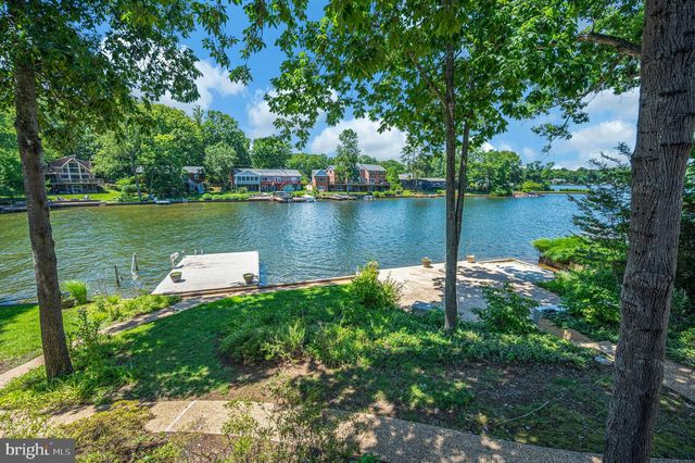314 BIRCHSIDE CIR, Locust Grove, VA 22508