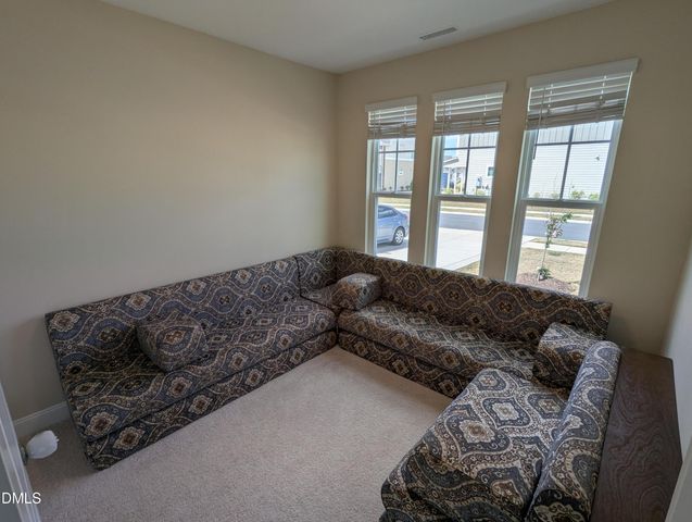 101 Faxton Way, Holly Springs, NC 27540