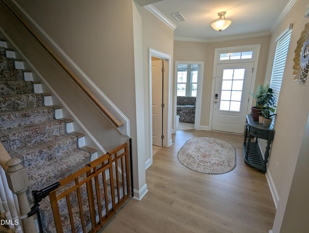 101 Faxton Way, Holly Springs, NC 27540