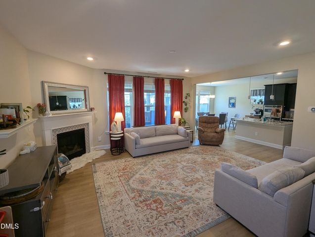 101 Faxton Way, Holly Springs, NC 27540