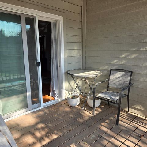 1514 Prairie Grove Drive 7, Houston, TX 77077