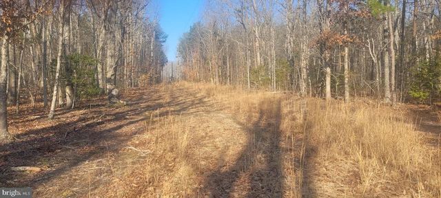 SHELTON LN, Mineral, VA 23117