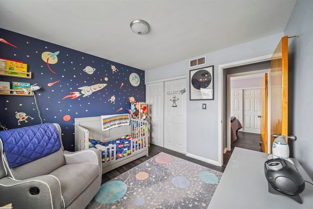 31445 Newport Drive, Warren, MI 48088