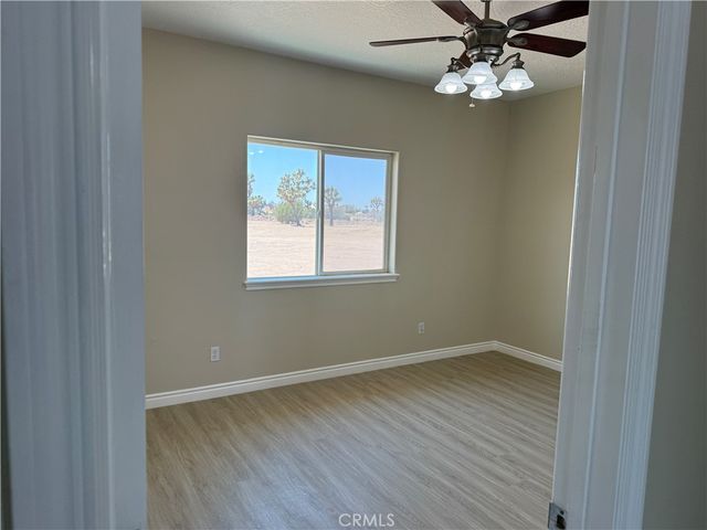 10626 Beaver Avenue, Phelan, CA 92371