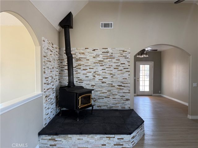 10626 Beaver Avenue, Phelan, CA 92371