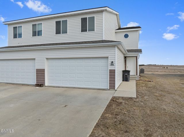 816 Nighthawk Drive, Stanley, ND 58784 property photo