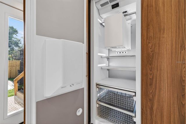 124 19TH AVENUE N, St Petersburg, FL 33704