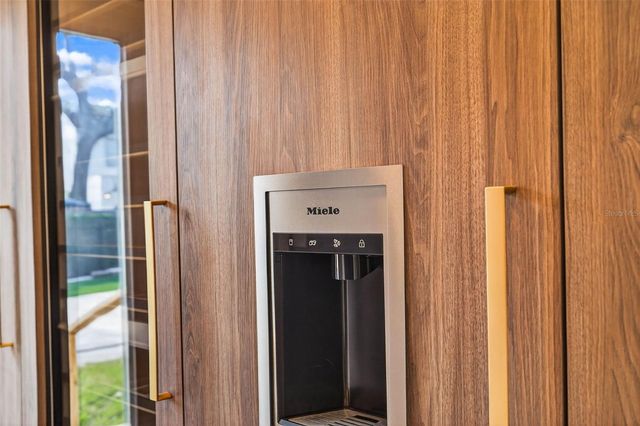 124 19TH AVENUE N, St Petersburg, FL 33704