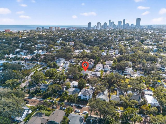 124 19TH AVENUE N, St Petersburg, FL 33704