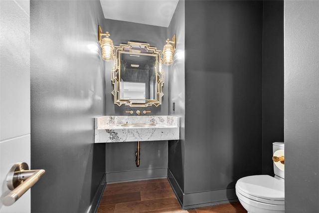 124 19TH AVENUE N, St Petersburg, FL 33704