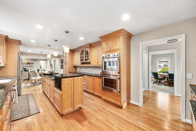 9943 Huntersrun Lane, Symmes Twp, OH 45242