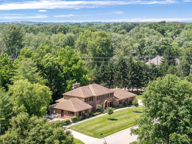 9943 Huntersrun Lane, Symmes Twp, OH 45242
