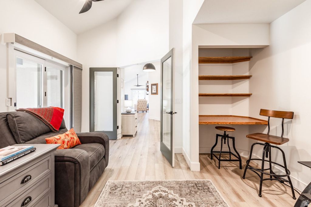 Image 15 of property listing at 1029 ZERMATT DR #8, Midway, UT 84049
