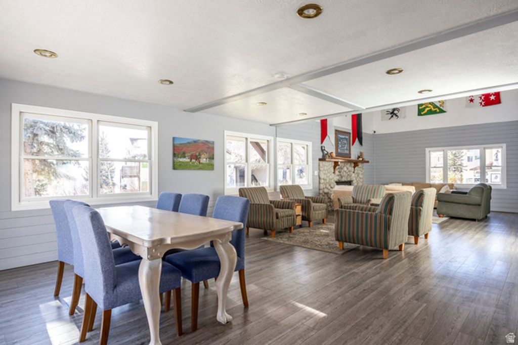 Image 29 of property listing at 1029 ZERMATT DR #8, Midway, UT 84049