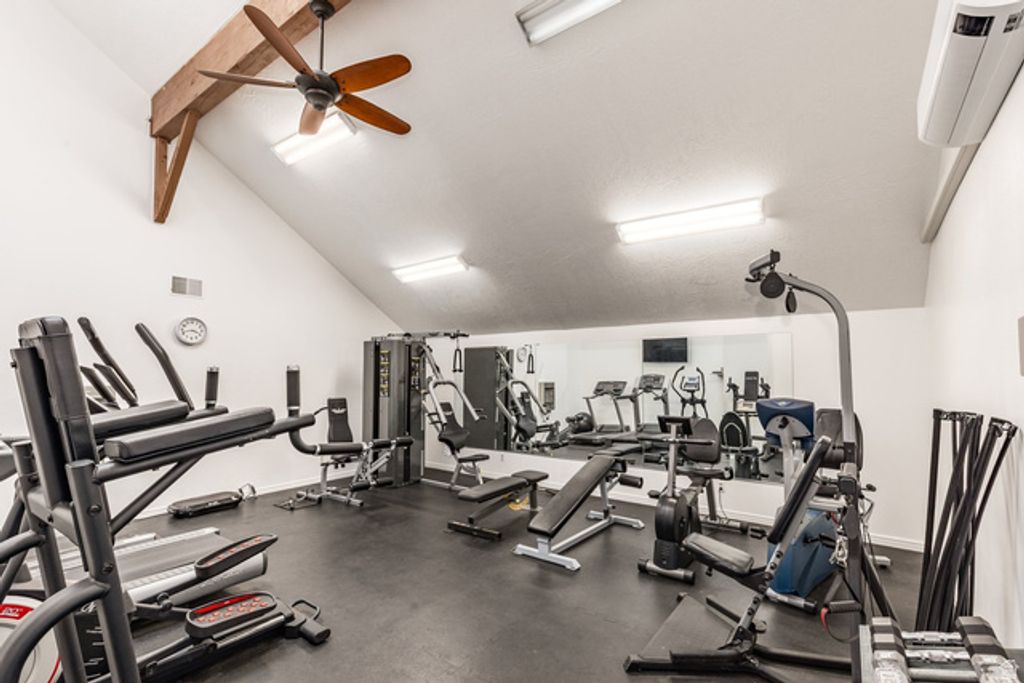 Image 31 of property listing at 1029 ZERMATT DR #8, Midway, UT 84049