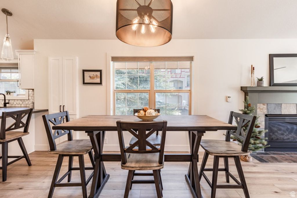 Image 6 of property listing at 1029 ZERMATT DR #8, Midway, UT 84049
