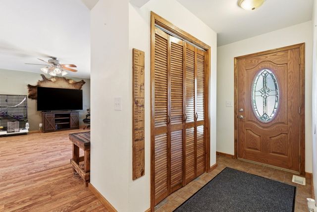 28411 N Short Rd, Deer Park, WA 99006