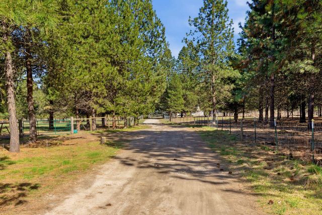 28411 N Short Rd, Deer Park, WA 99006
