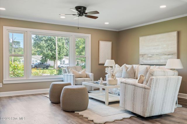 229 Yorkshire Lane, Wilmington, NC 28409