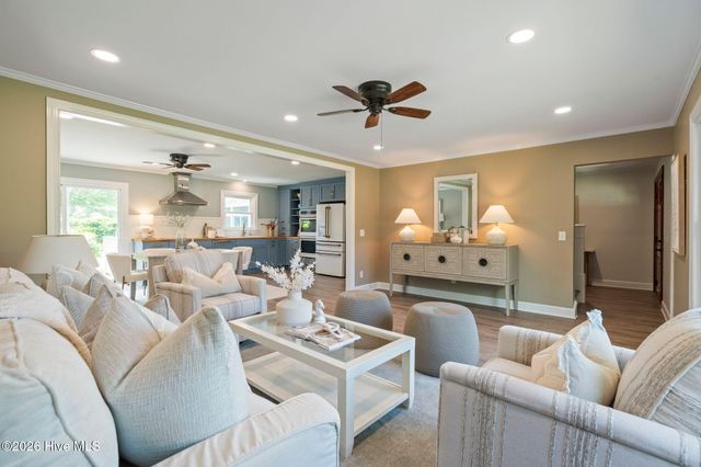 229 Yorkshire Lane, Wilmington, NC 28409