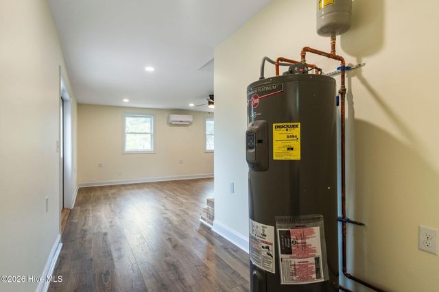 229 Yorkshire Lane, Wilmington, NC 28409